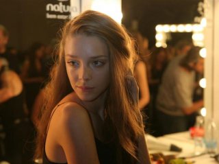 1557468.backstage_2nd_floor_no_spfw_ig_moda_432_577.jpg