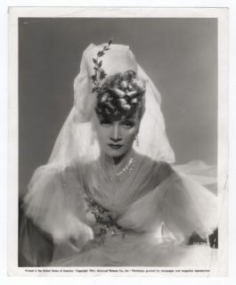 Marlene Dietrich White Angel 1941 (01)bydreampinups.jpg