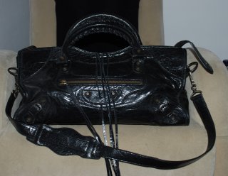 orlas bag flash.jpg