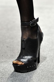 donnakaran3.jpg