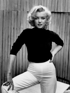 20070313-Marilyn.Monroe.by.Alfred.Eisenstaedt.HQ.07.th.jpg