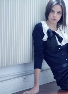 23_7053.jpg