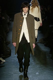 Ann Demeulemeester FW 2005 16.jpg