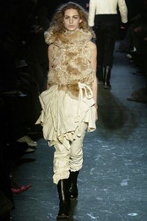 Ann Demeulemeester FW 2005 17.jpg
