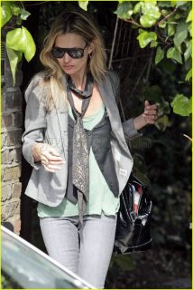 01-kate-moss-fashion.jpg