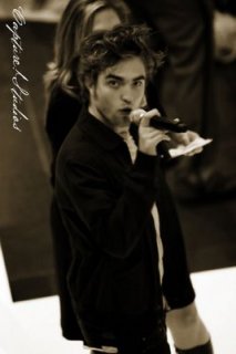 hot_topic_8.jpg hot_topic_8.jpg