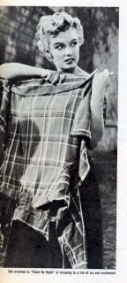 Marilyn1954009.jpg