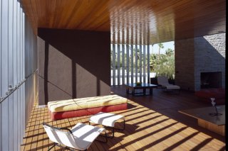 architect Richard Neutra kaufman house in nytimes com 04.jpg