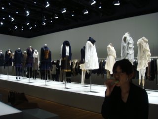 1A8FC0E120978.jpg