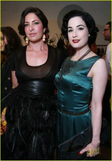dita-von-teese-raven-kauffman-02.jpg