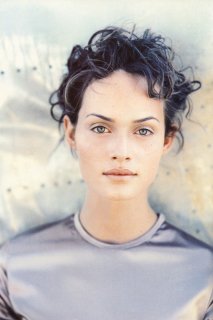 british_vogue_august_1994__amber_valetta__jansson2.jpg