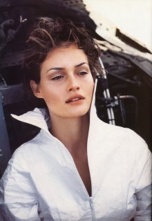 british_vogue_august_1994__amber_valetta__jansson9.jpg
