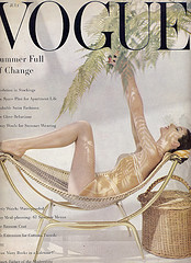 Vogue magazine April 1955 2 01.jpg