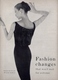 Vogue magazine April 1955 2 02.jpg