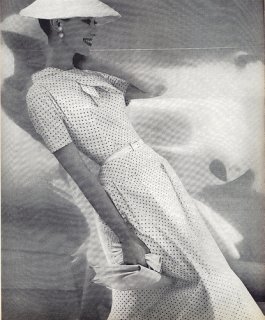 Vogue magazine May 1955 06.jpg