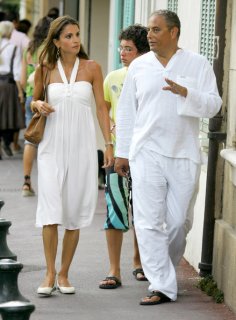 Queen+Rania+Jordan+Visits+Saint+Tropez+2DjGOfvVaBjl.jpg