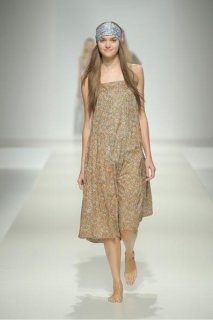 cacharel - liberty 01.jpg