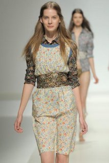 cacharel - liberty 04.jpg