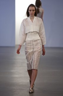 calvin-klein-collection-w-resort-2010-nyc-060309-ph_lecca,dan-look-14.jpg