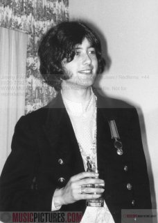 DPA001_Jimmy_PAGE_P.jpg