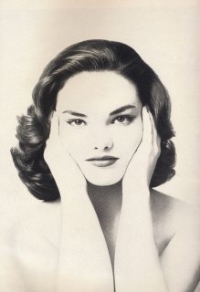 american_vogue_june_1958__rutledge.jpg