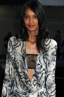 Liya_Kebede_heads_e162.jpg
