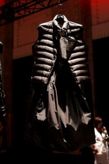 moncler-sacai-preview-10SS_06-thumb-467x700-12609.jpg