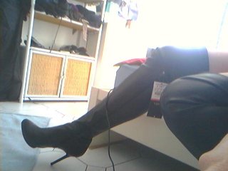 overknees.JPG
