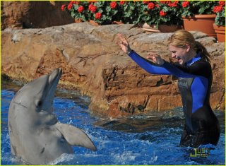 anna-paquin-stephen-moyer-seaworld-09.jpg