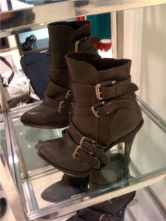 zara-boots.jpg