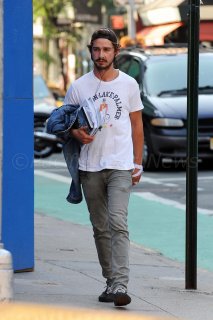 shiantology-shia-labeouf-walk-1.jpg