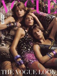 JuliaStegner,DariaWerbowy,EliseCrombez_VogueIt,July2003,Ph.jpg