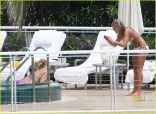 spears-family-vacation-miami-24.jpg