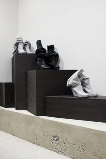 rick-owens-aoyama-open_01-thumb-467x700-13663.jpg