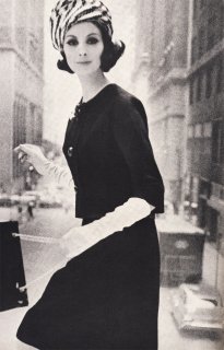 british_vogue_august_1962__wilhelmina__frances_mclaughlin_gill.jpg