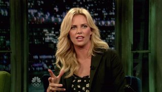 charlize promotes 17sep09 09.jpg