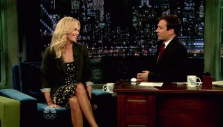 charlize promotes 17sep09 11.jpg