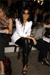 marni021-f-h-2009_09_27_17_41_14_1056703_base.jpg