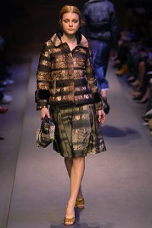 prada fall'04.jpg