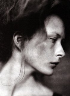 VOGUE_ITALIA_200602_460.jpg
