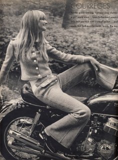american_vogue_september15th_1970__desosnay2.jpg