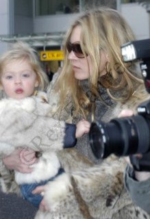 heathrow 1.06.05 02.jpg