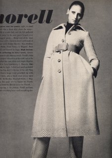 american_vogue_september15th_1970__loulou__avedon10.jpg