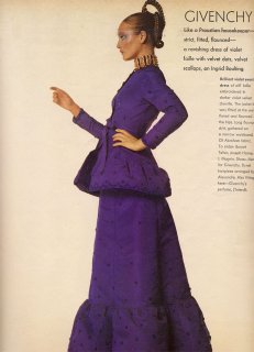 american_vogue_september15th_1970__penn9.jpg