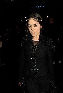 lagerfeld01-1.jpg