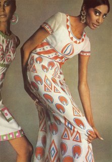 british_vogue_april_1_1966__donyale__bailey3.jpg