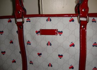gucci hearts tote part.jpg