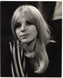 Marianne Faithful.jpg