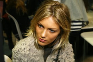 42-23509401.jpg