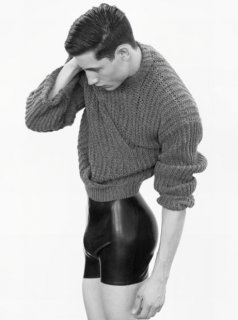 dazedrobbie4.jpg